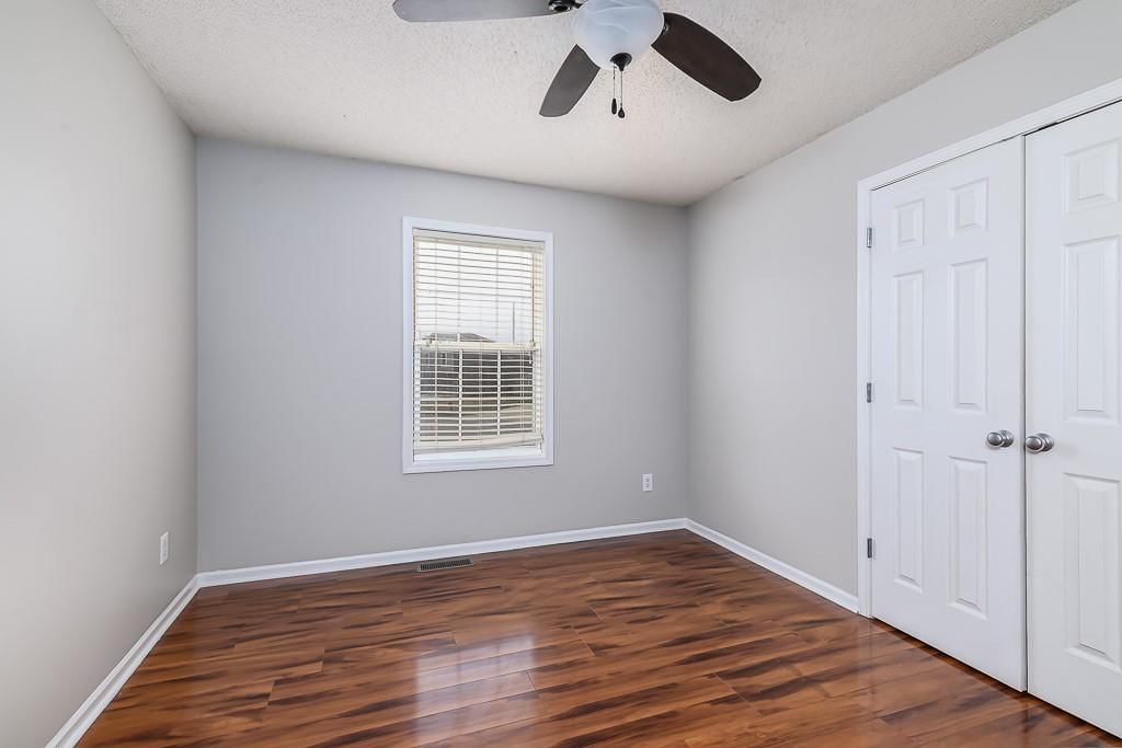 11911 N Charlotte Street — photo 21