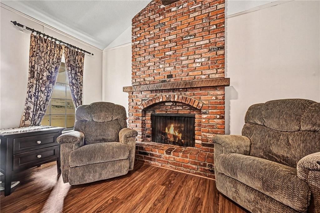 829 NW 69th Street — photo 5