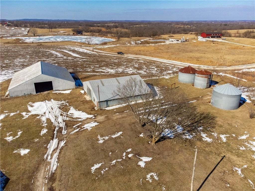 68 SW Missouri 131 Highway — photo 45