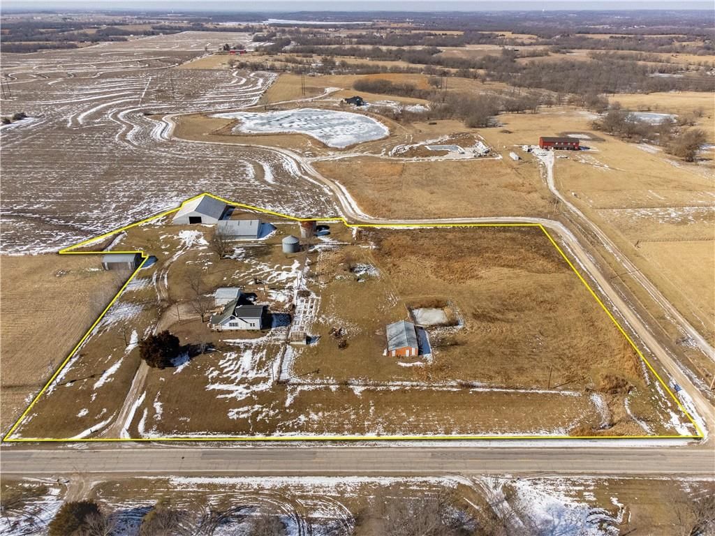 68 SW Missouri 131 Highway — photo 48