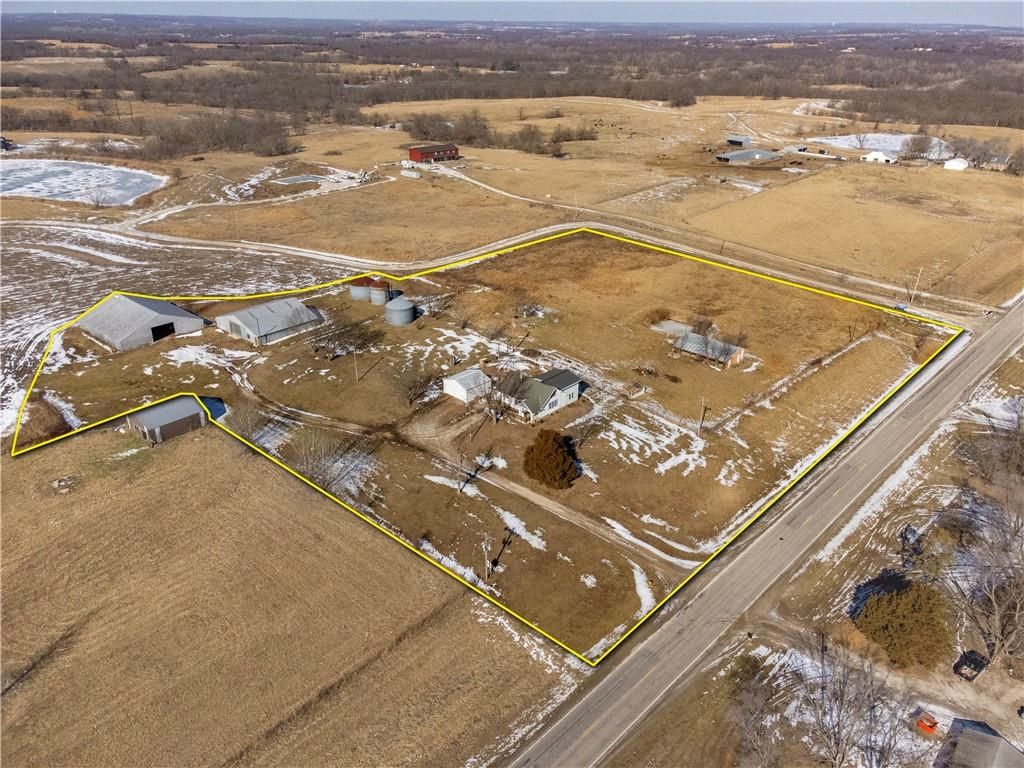 68 SW Missouri 131 Highway — photo 49