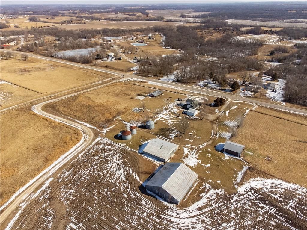 68 SW Missouri 131 Highway — photo 53