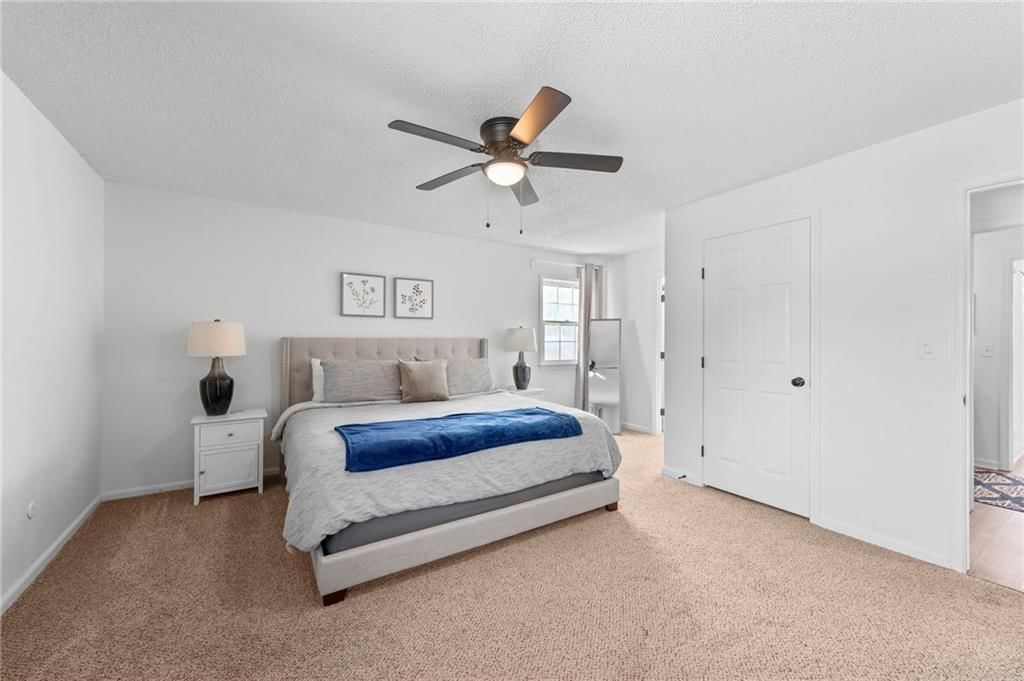 413 NE Greenway Drive — photo 16