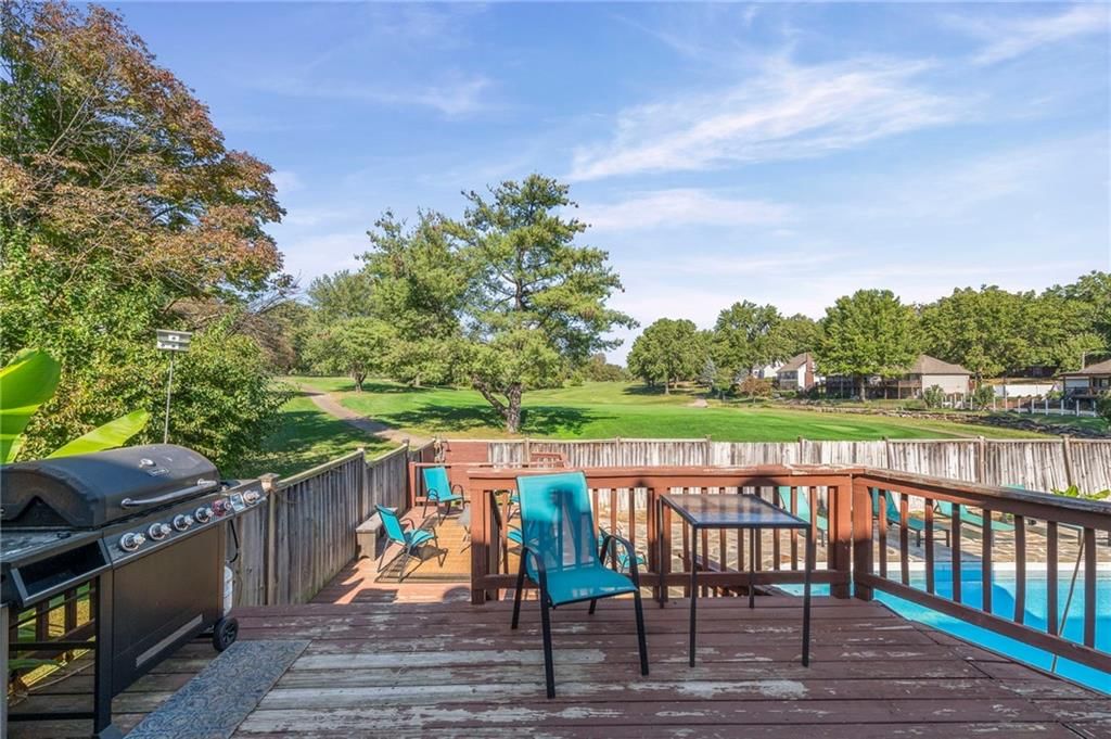 413 NE Greenway Drive — photo 40