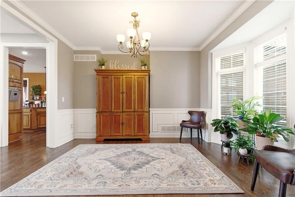701 SW Admiral Byrd Drive — photo 8