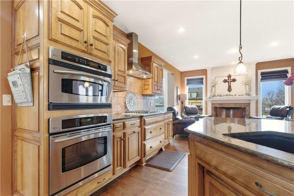 701 SW Admiral Byrd Drive — photo 18