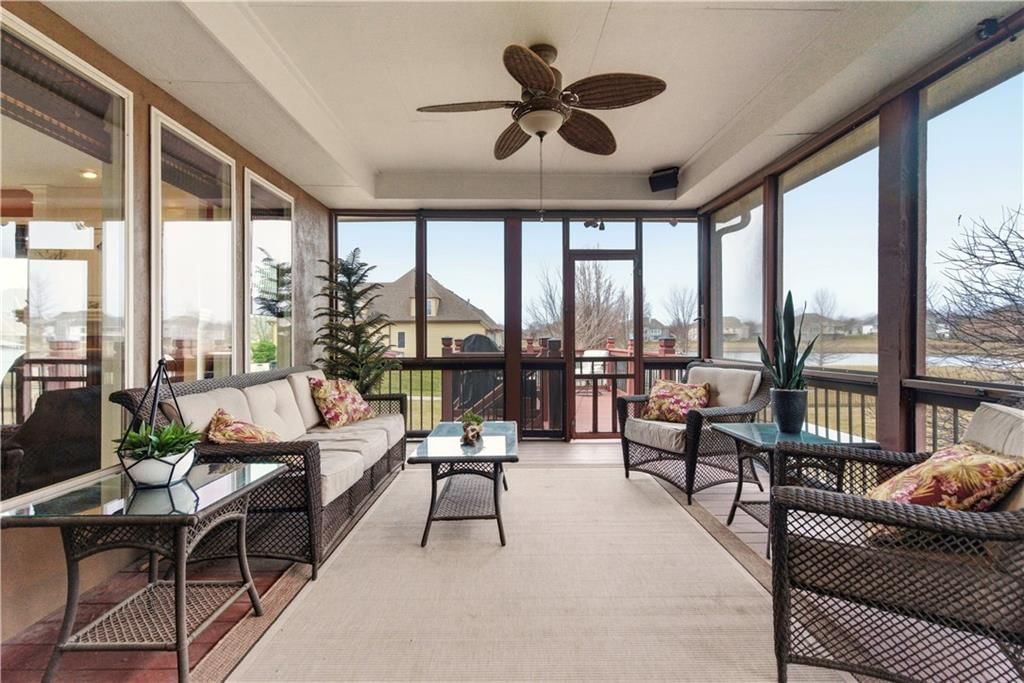 701 SW Admiral Byrd Drive — photo 23