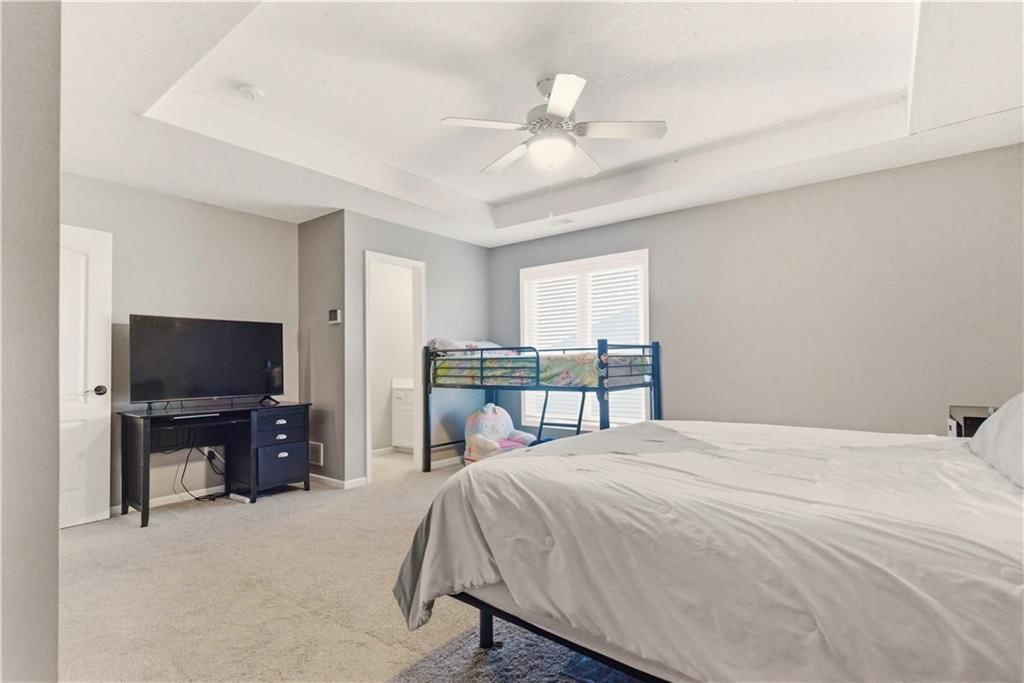701 SW Admiral Byrd Drive — photo 42