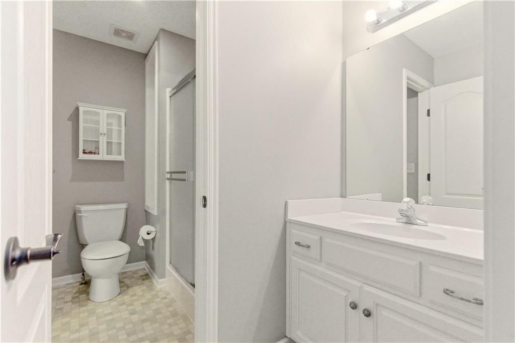 701 SW Admiral Byrd Drive — photo 45