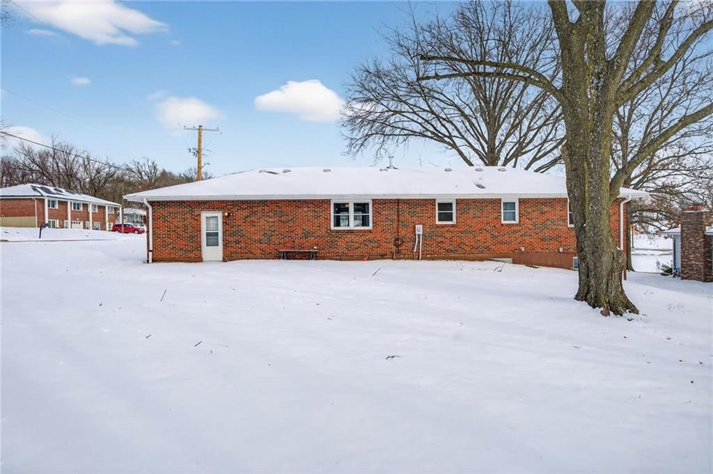 542 Maple Avenue — photo 24