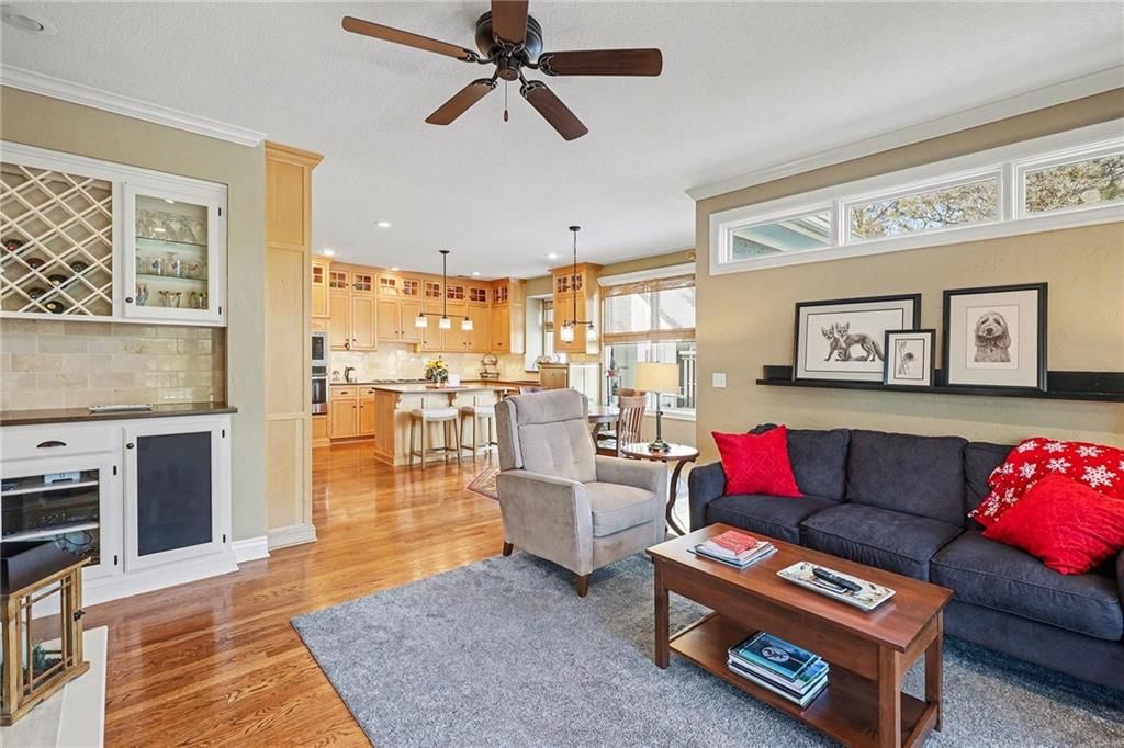 15605 Pawnee Street — photo 10