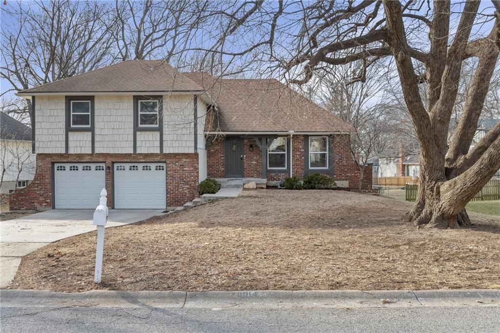 9914 Westgate Lane — photo 2