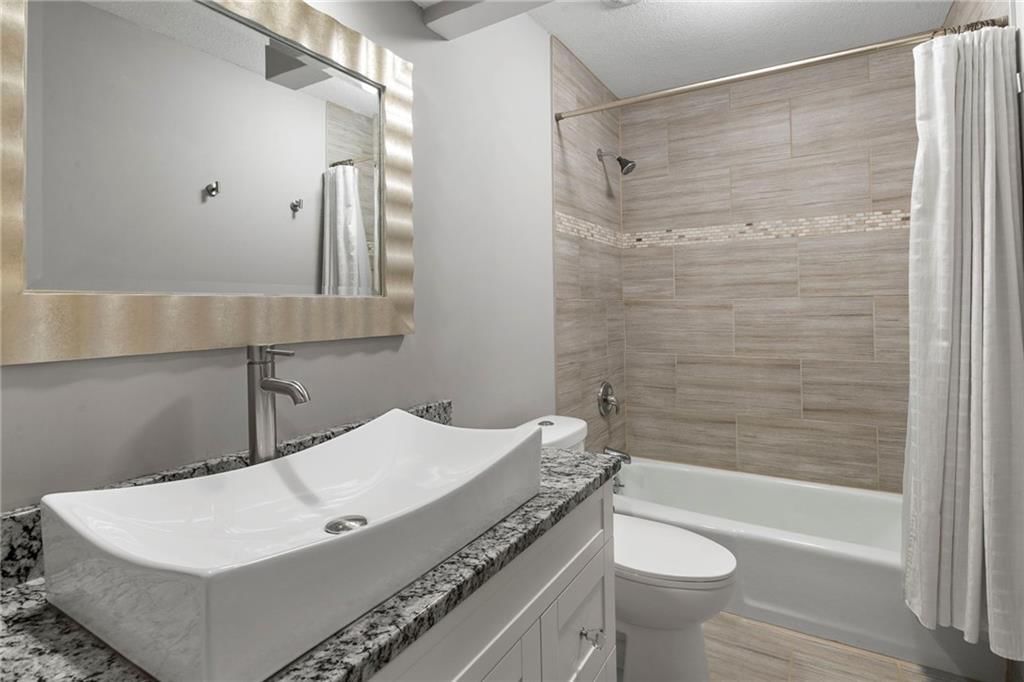 9914 Westgate Lane — photo 26