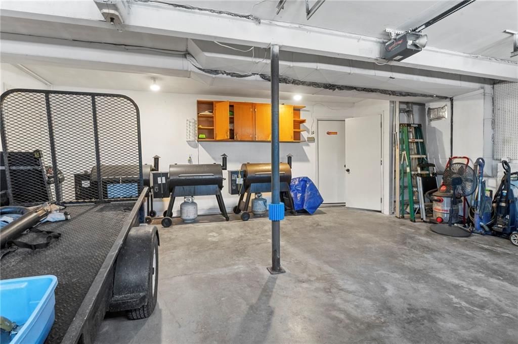 9914 Westgate Lane — photo 40