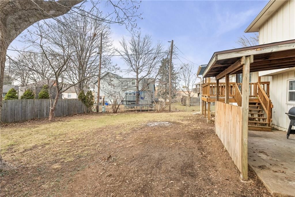 9914 Westgate Lane — photo 42