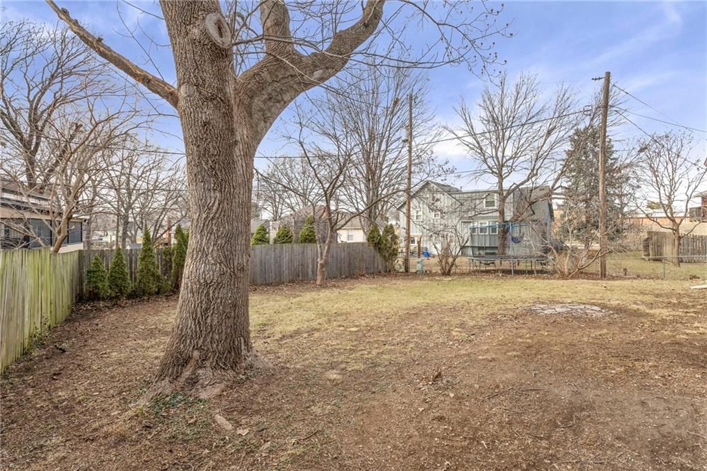 9914 Westgate Lane — photo 44