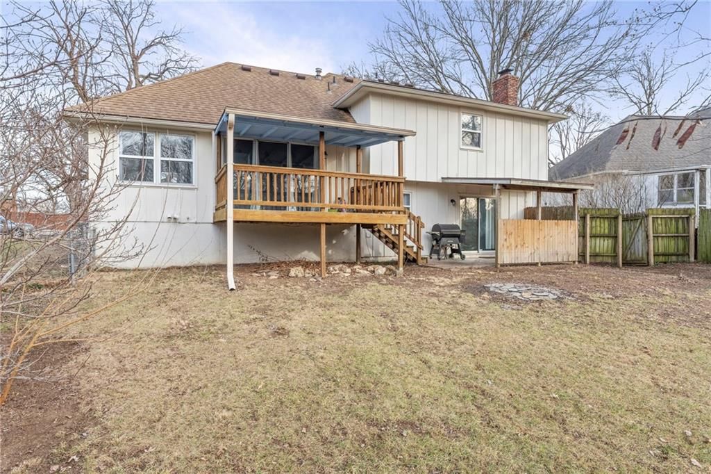 9914 Westgate Lane — photo 46