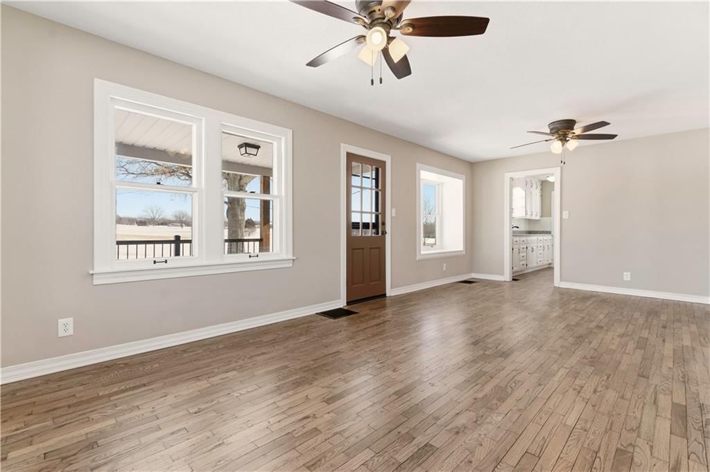 17675 Evans Road — photo 9