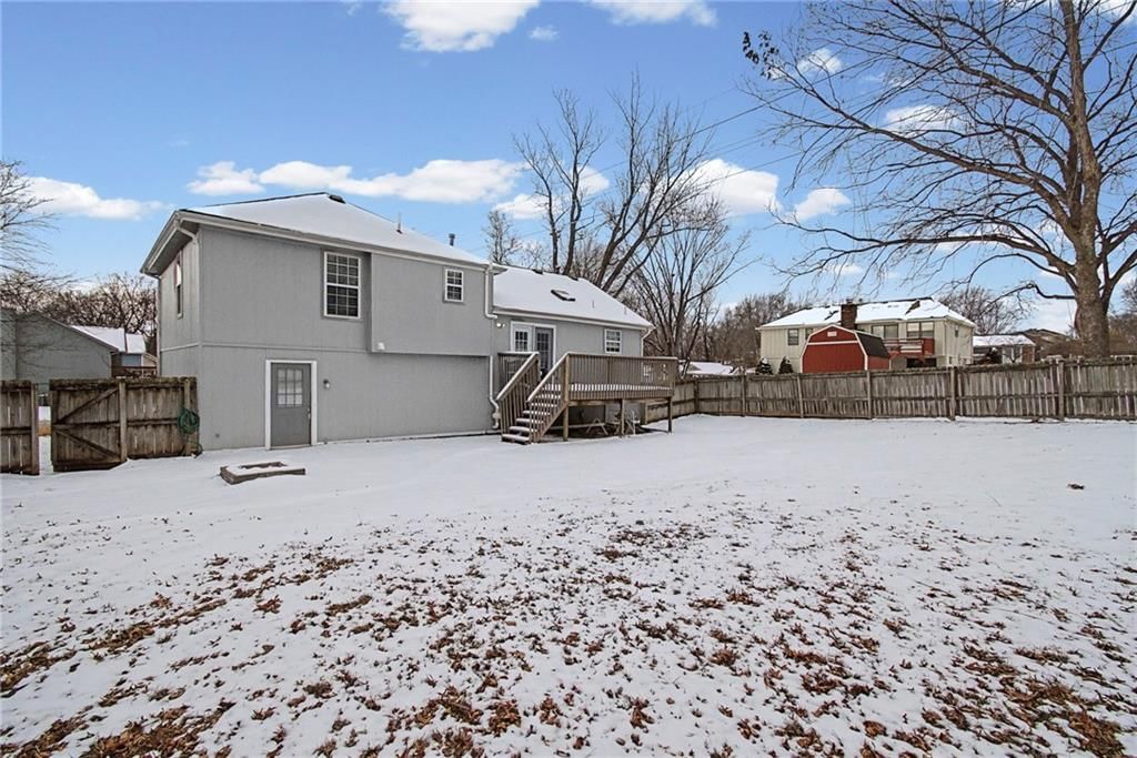 4803 NW Pennington Lane — photo 28