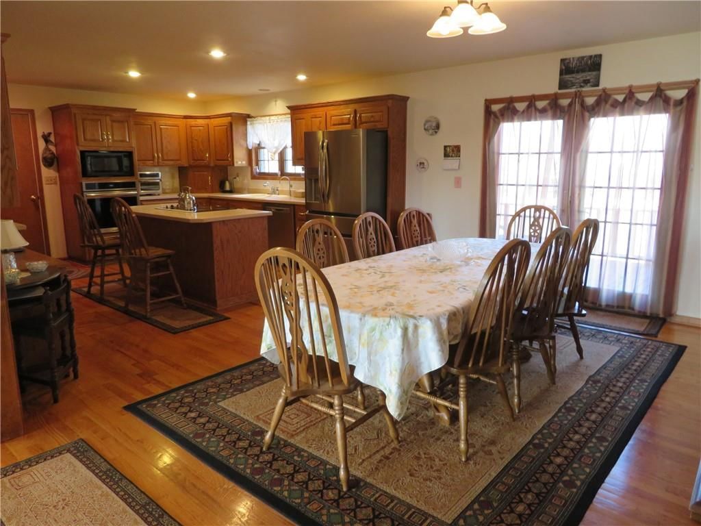 302 W Cynthia Street — photo 18