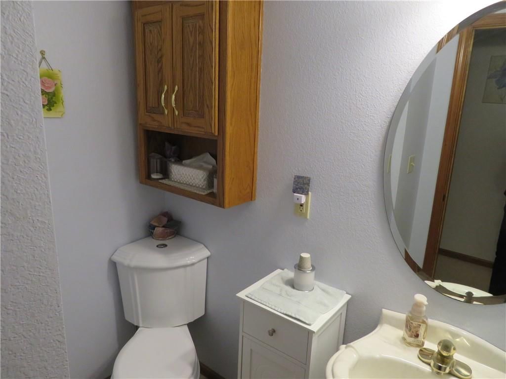 302 W Cynthia Street — photo 35