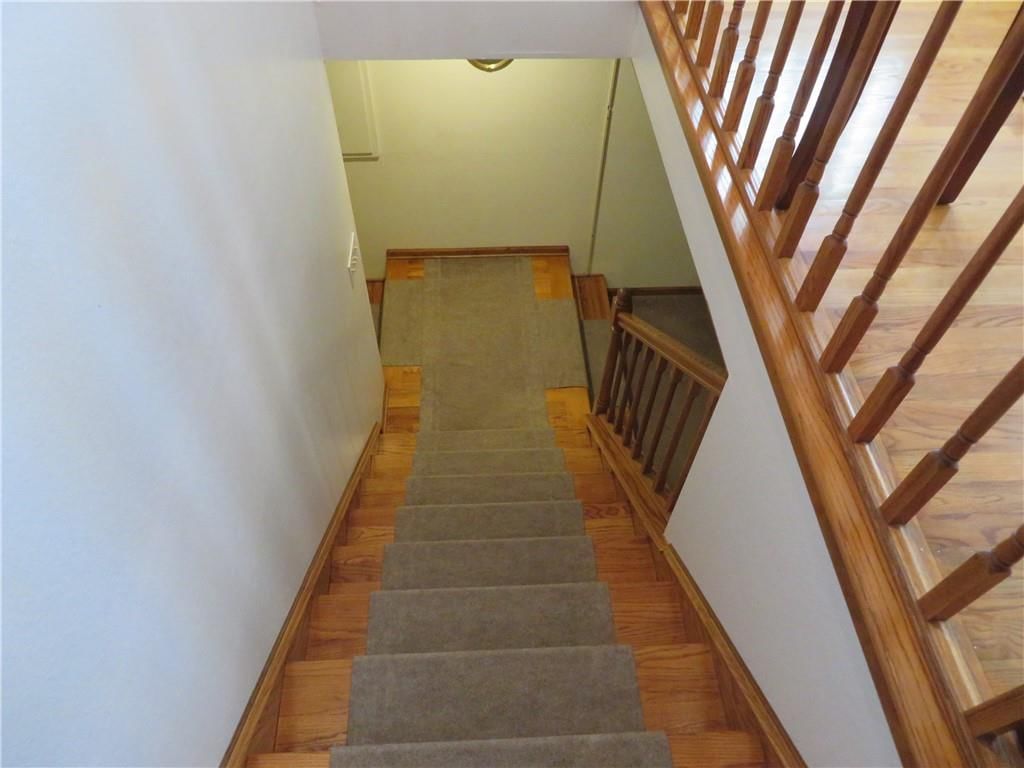 302 W Cynthia Street — photo 37