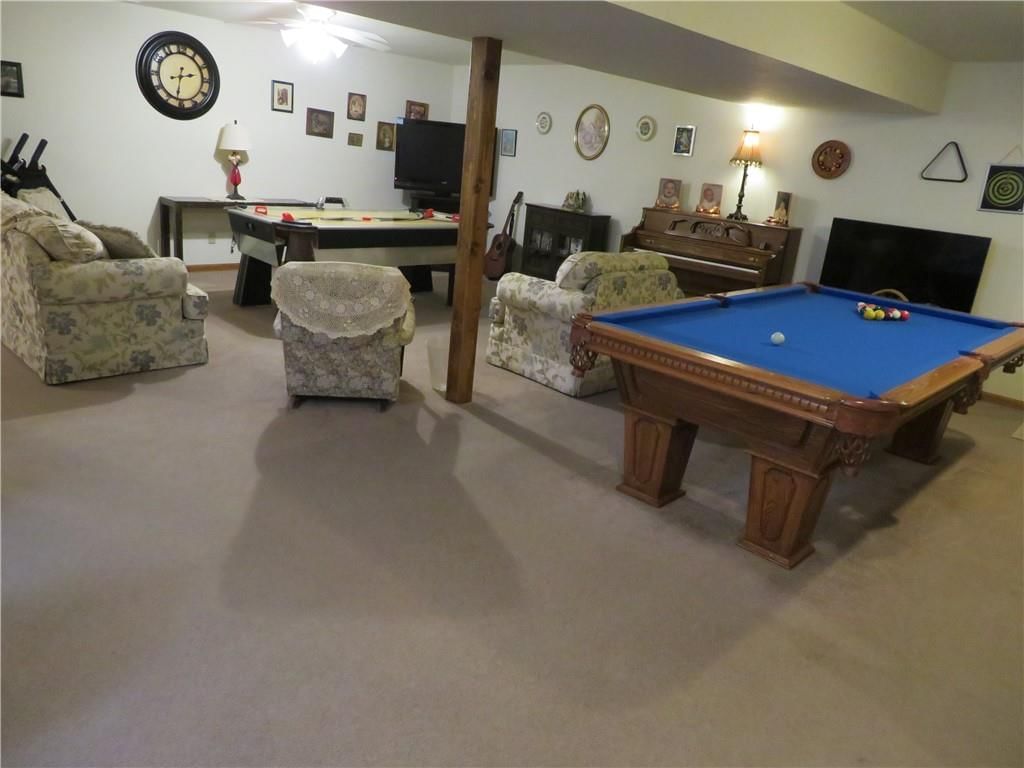 302 W Cynthia Street — photo 43