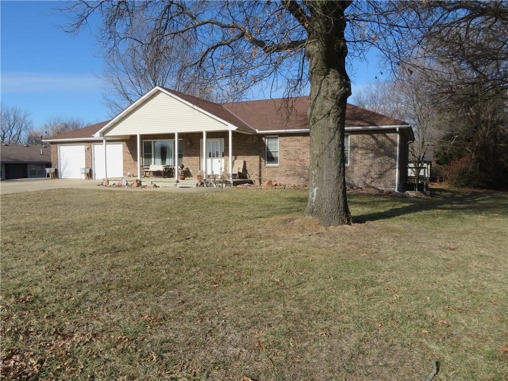 302 W Cynthia Street — photo 55