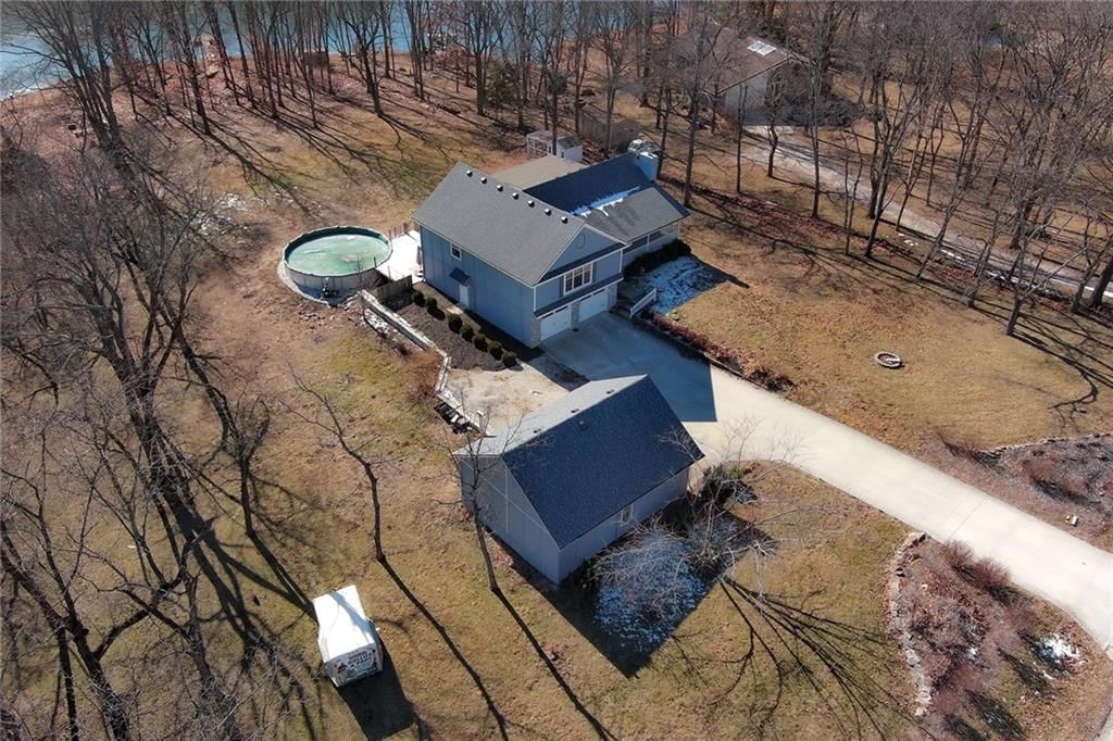 7409 E 229th Street, Peculiar, MO