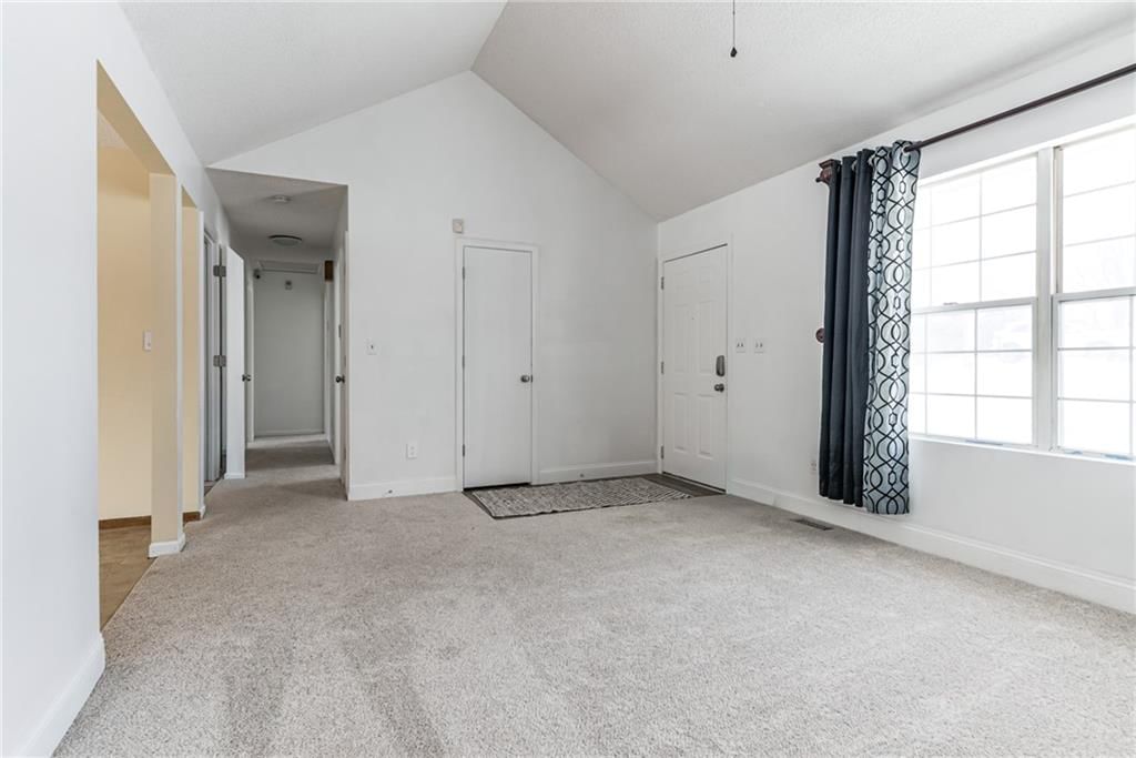 5420 N Randolph Road — photo 8