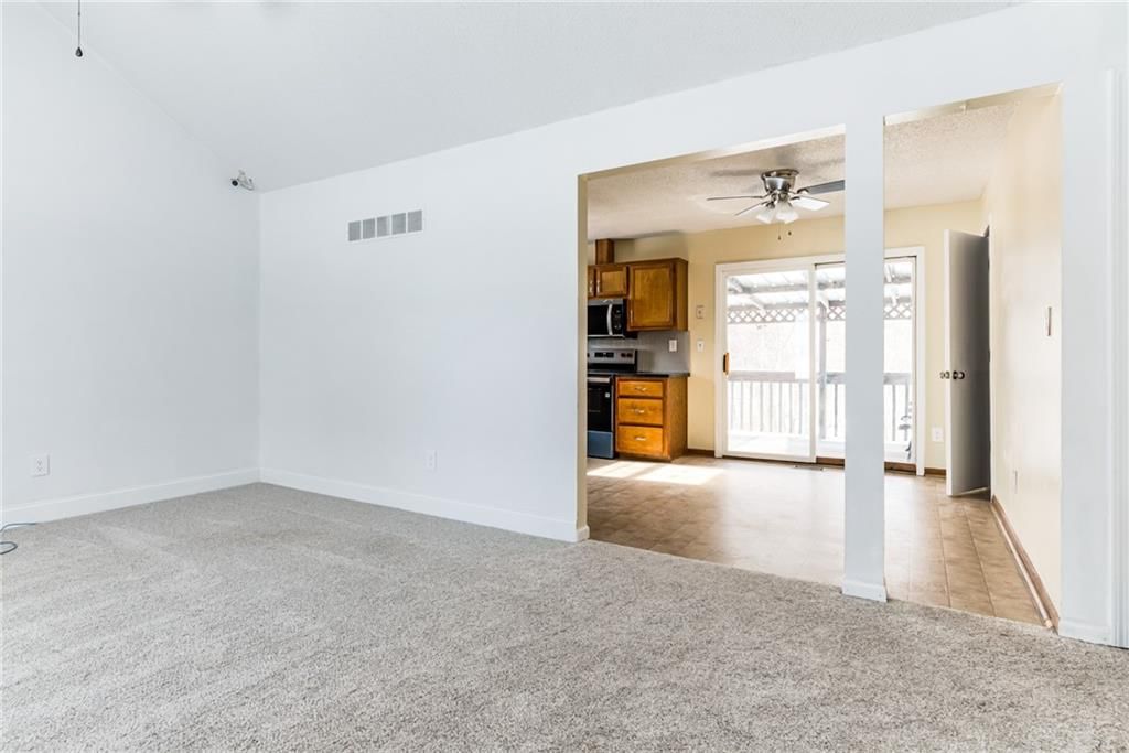 5420 N Randolph Road — photo 10