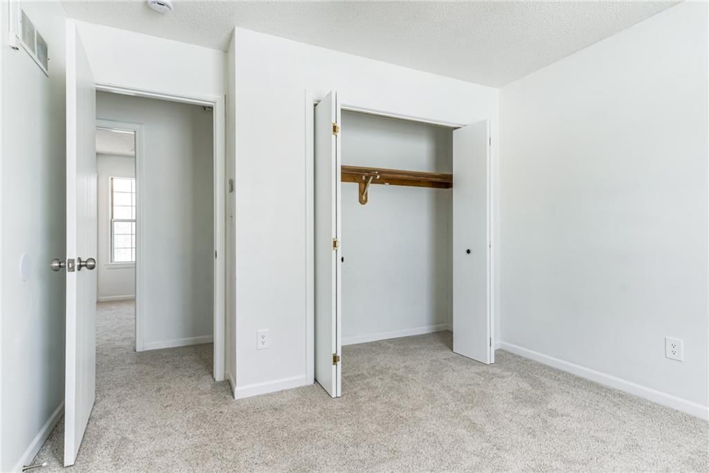 5420 N Randolph Road — photo 21