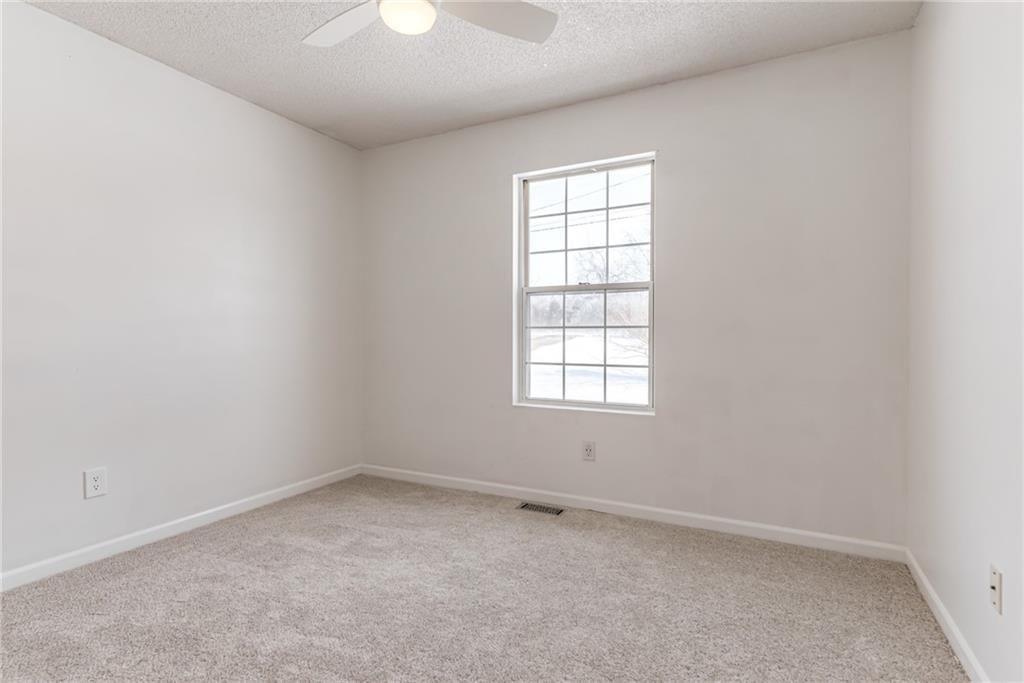 5420 N Randolph Road — photo 22