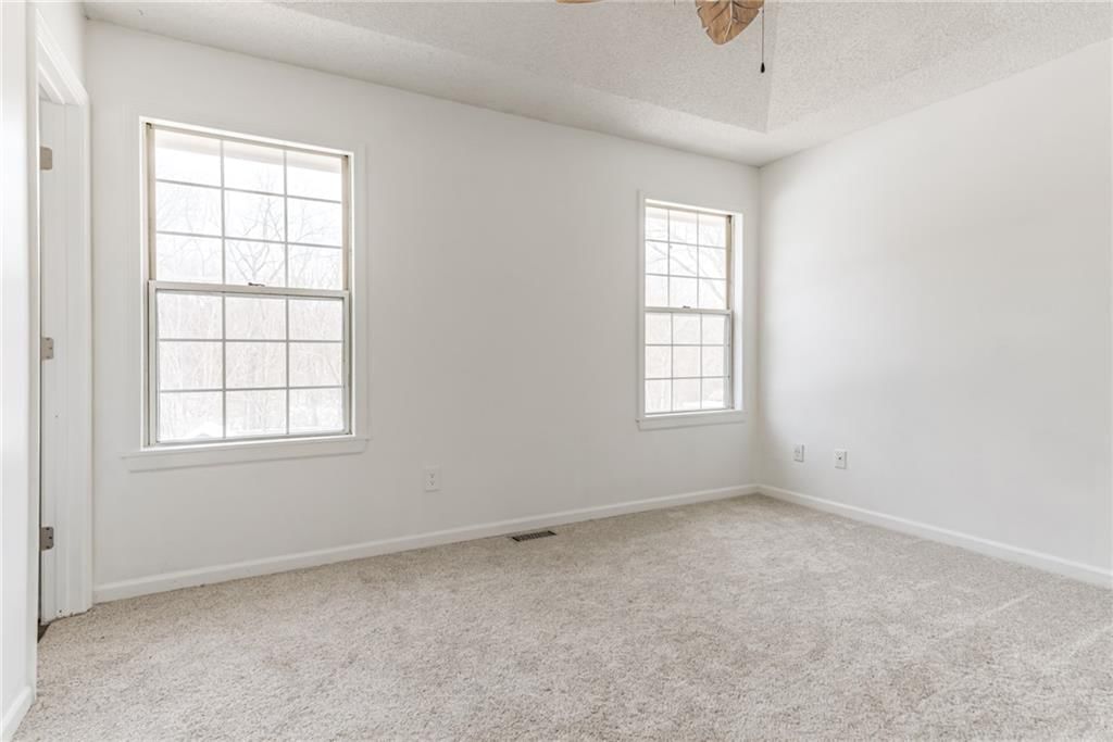 5420 N Randolph Road — photo 24