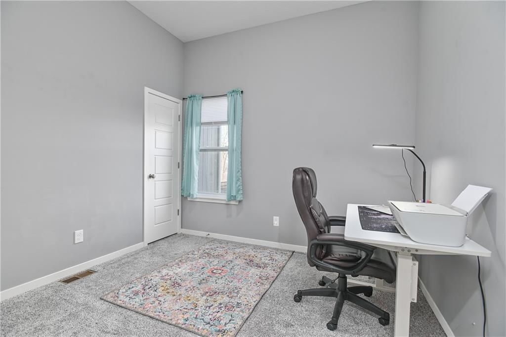 3421 N 128 Street — photo 16