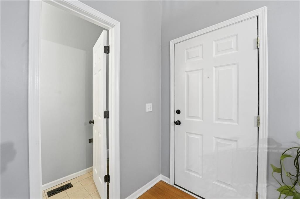 16515 W 153rd Street — photo 6