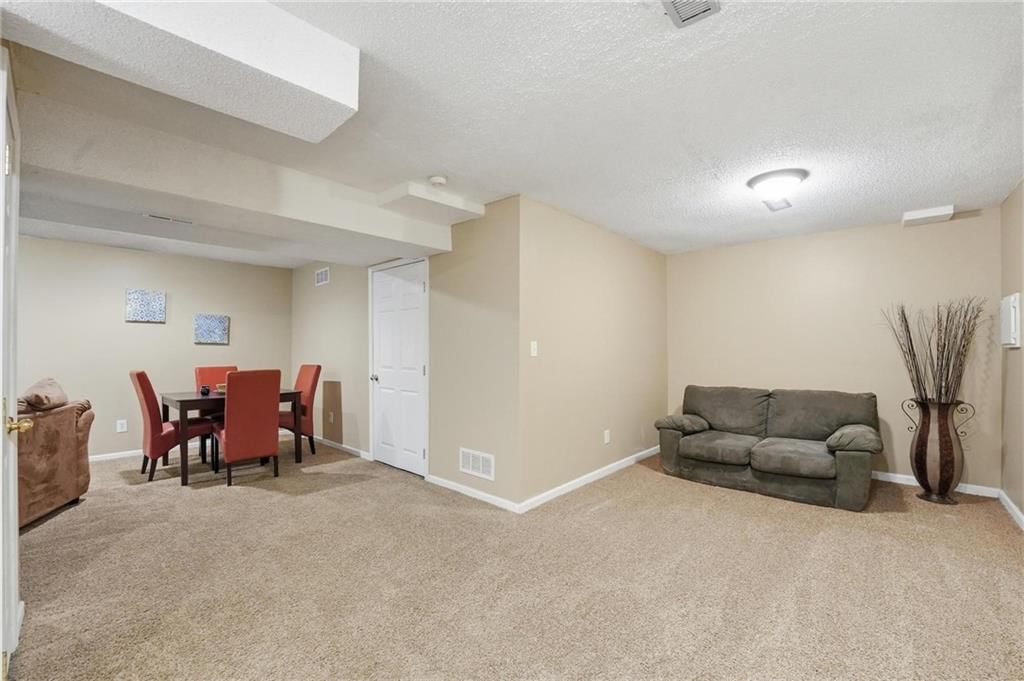 16515 W 153rd Street — photo 33