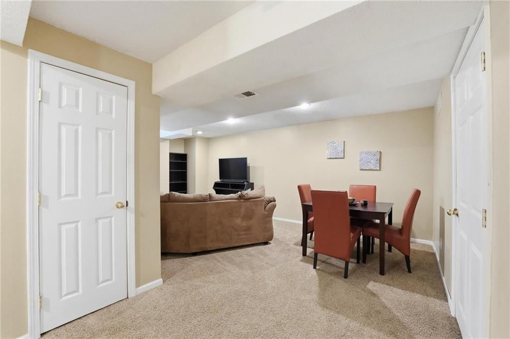 16515 W 153rd Street — photo 35