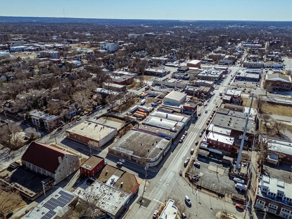 3018-3028 Holmes Street — photo 28