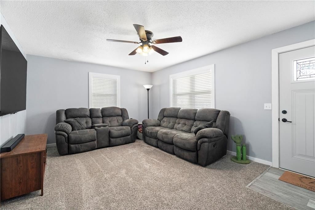 507 E Mill Street — photo 7