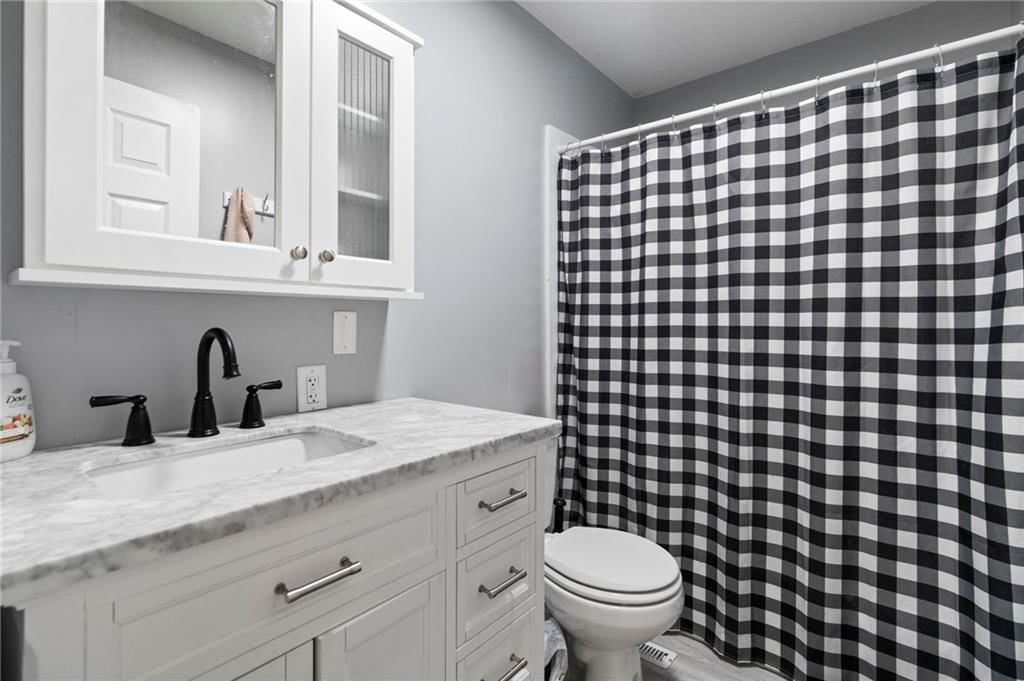 507 E Mill Street — photo 21