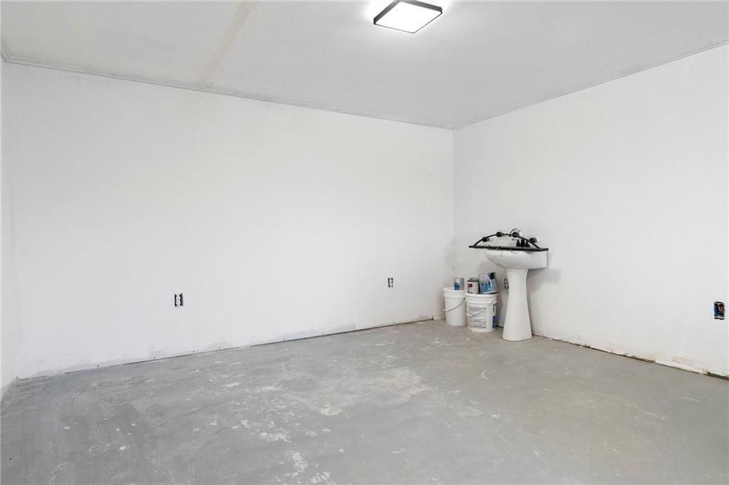 507 E Mill Street — photo 35