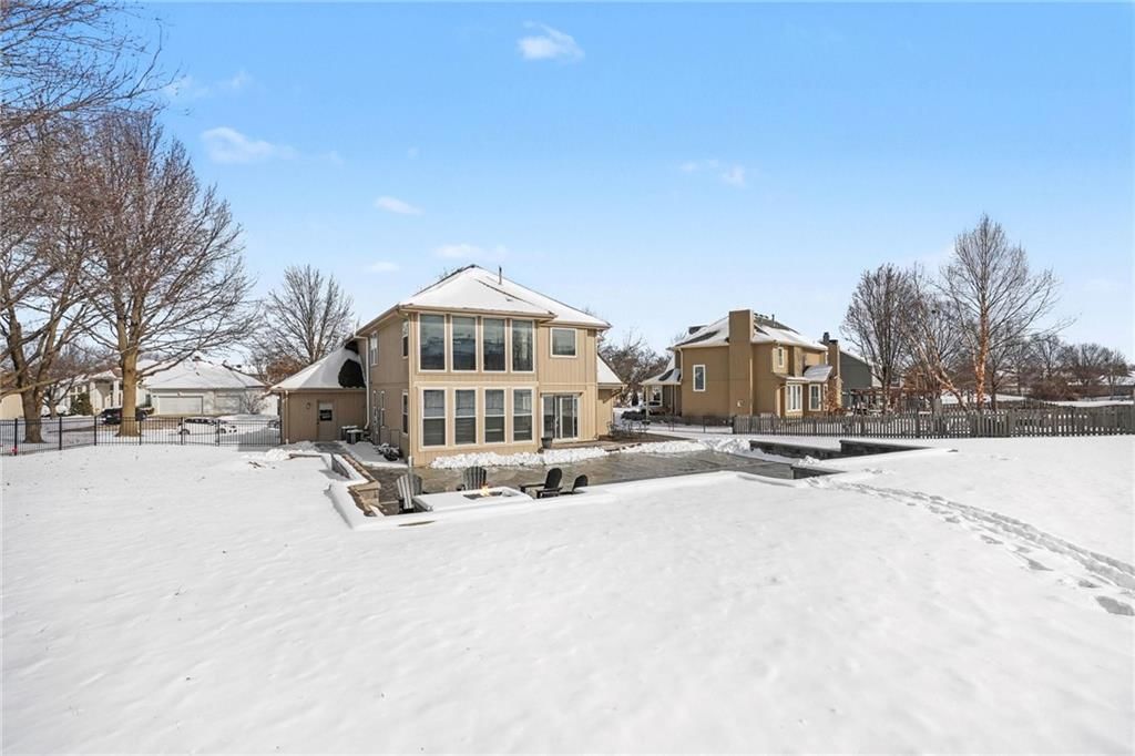 532 SE Asheville Drive — photo 27