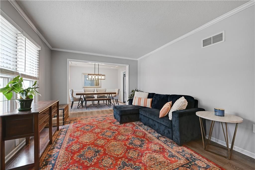 7330 Long Avenue — photo 4