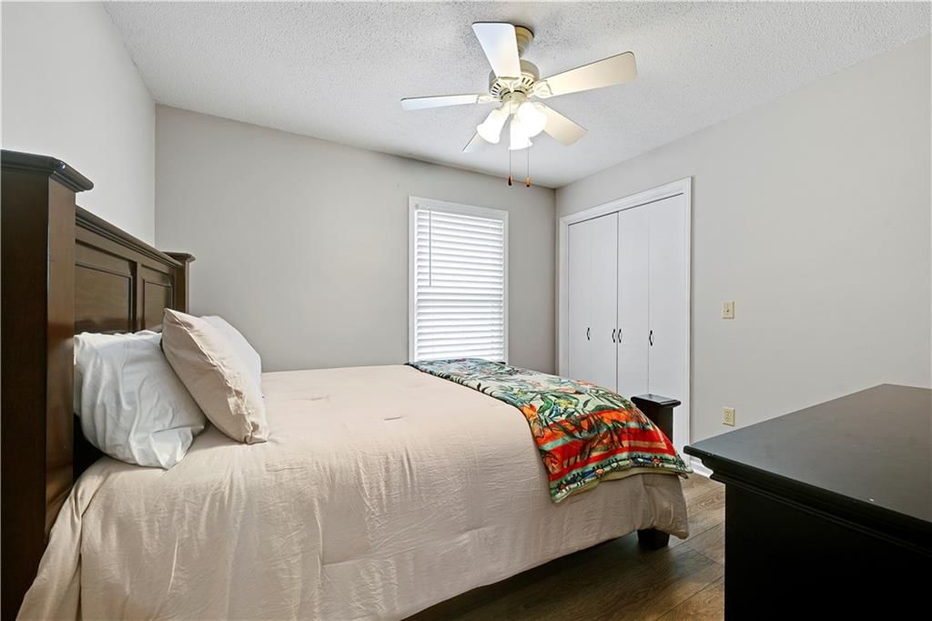 7330 Long Avenue — photo 16