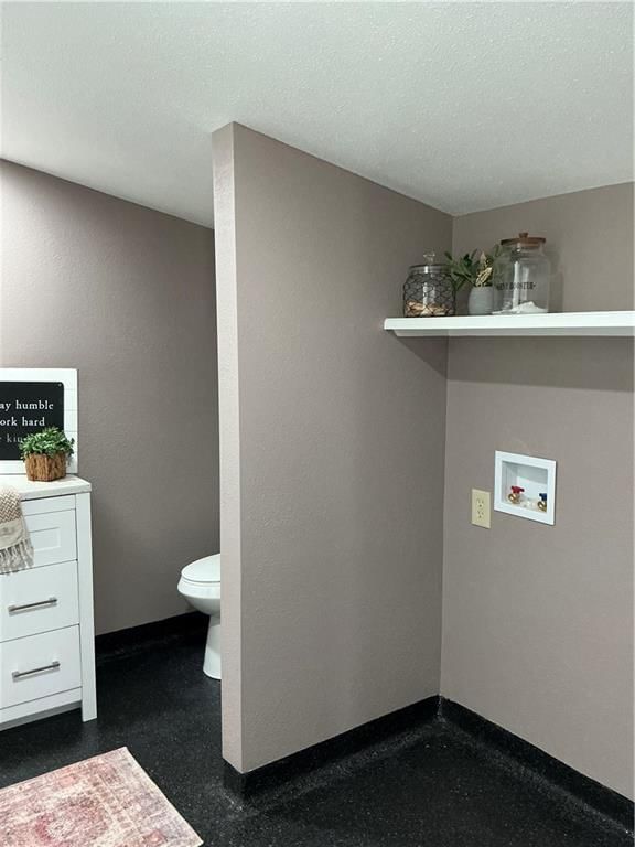 442 E Walnut Street — photo 22
