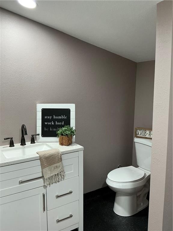 442 E Walnut Street — photo 24