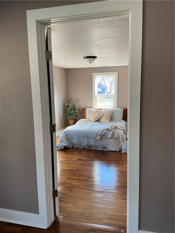 442 E Walnut Street — photo 27