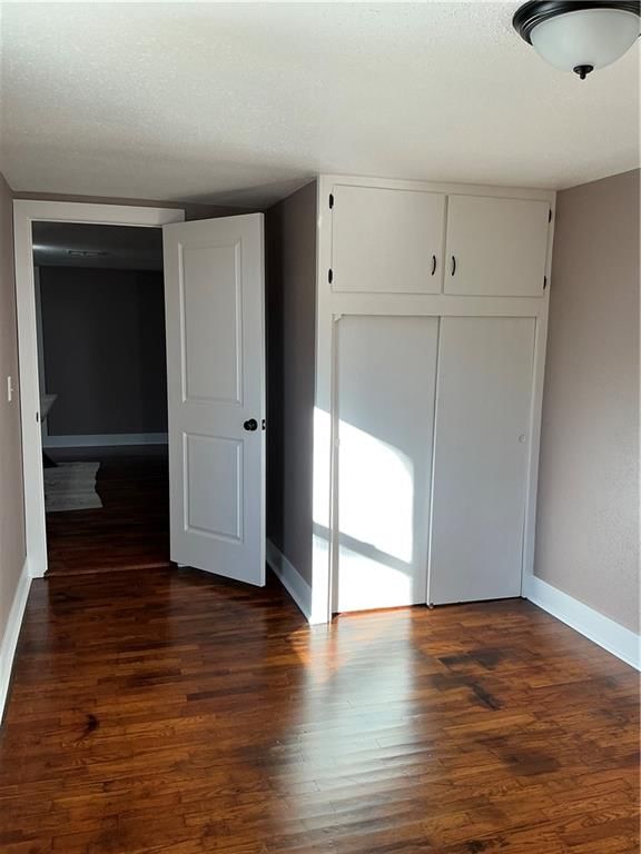 442 E Walnut Street — photo 33