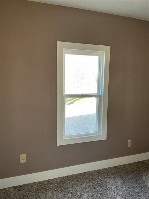 442 E Walnut Street — photo 38
